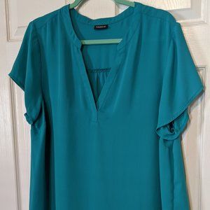 Torrid Georgette Blouse in bright Aqua sz 2